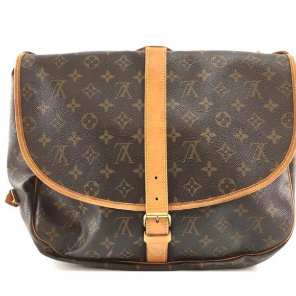Beautiful Louis Vuitton purse in great condition … Authentic - Picture 6 of 12